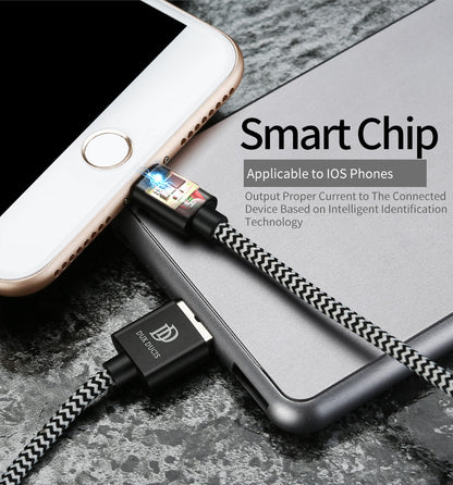 Dux Lightning cable